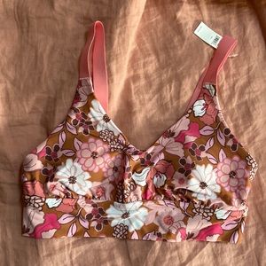 NWT aerie sports bra